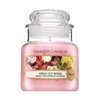 Yankee Candle Fresh Cut Roses scented candle 104 g