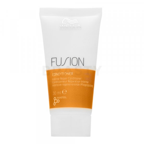 Wella Professionals Fusion Intense Repair Conditioner nourishing conditioner for dry and damaged hair 30 ml