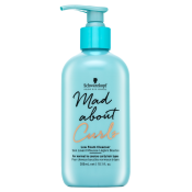 Schwarzkopf Professional Mad About Curls Low Foam Cleanser cleansing shampoo for wavy and curly hair 300 ml