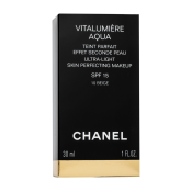 Chanel Vitalumiere Aqua UltraLight Skin Perfecting Makeup make-up pro sjednocenou a rozjasněnou pleť B10 Beige-Pastel 30 ml