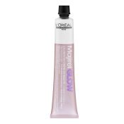 L´Oréal Professionnel Majirel Glow profesionální permanentní barva na vlasy Light.18 50 ml