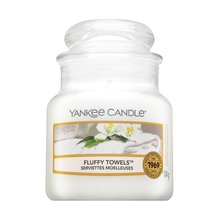Yankee Candle Fluffy Towels ароматна свещ 104 g