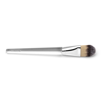 Clinique Foundation Brush štětec na tekutý make-up