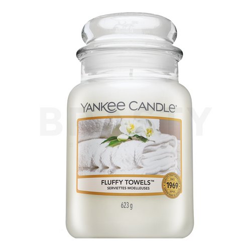 Yankee Candle Fluffy Towels vonná svíčka 623 g