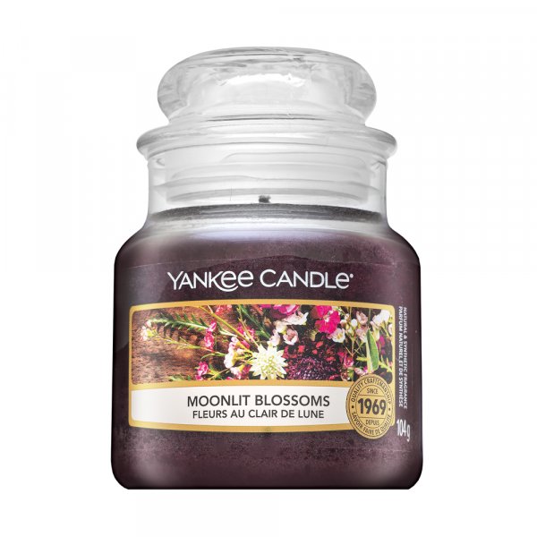 Yankee Candle Moonlit Blossoms vonná svíčka 104 g