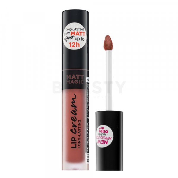 Eveline Matt Magic Lip Cream tekutý rúž pre matný efekt 02 Cashmere Nude 4,5 ml