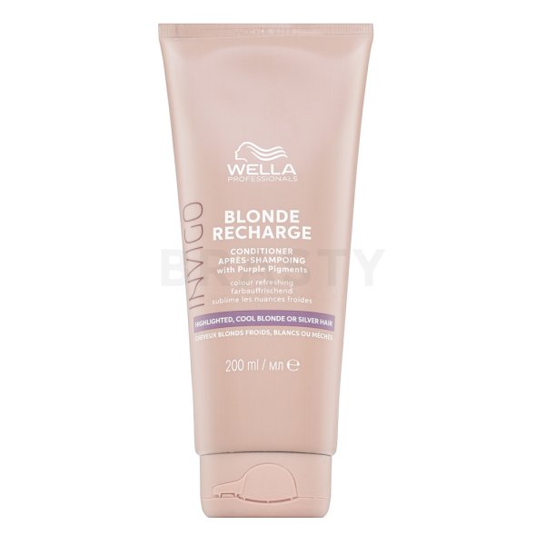 Wella Professionals Invigo Blonde Recharge Conditioner with Purple Pigments balsamo per neutralizzare i toni gialli 200 ml