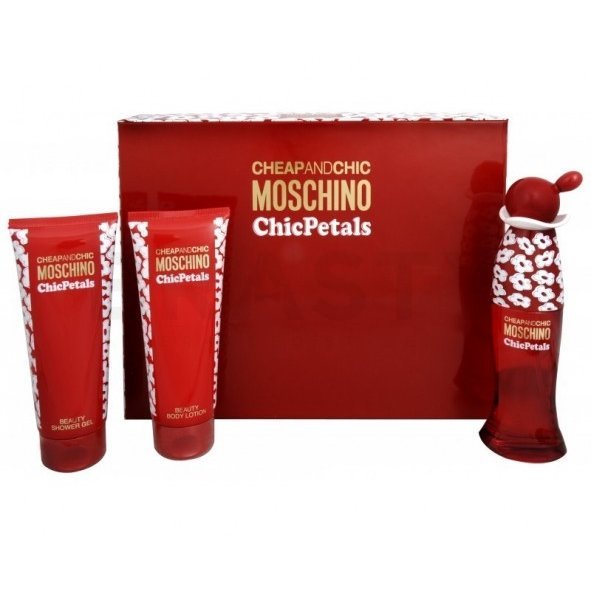 Moschino Cheap & Chic Chic Petals dárková sada pro ženy 50 ml