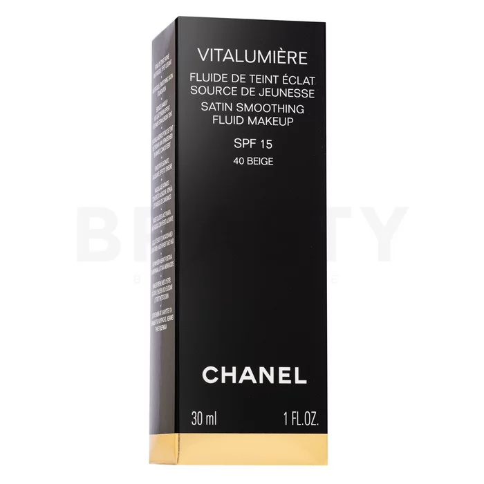 Chanel Vitalumiere Fluid Makeup make-up voor een uniforme en stralende teint 40 Beige 30 ml